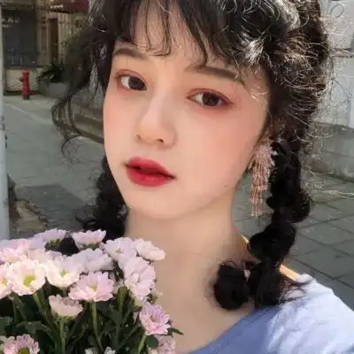 风格女头像真人可爱