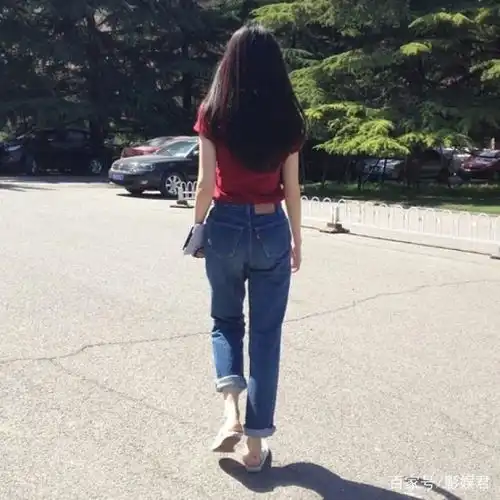 美女背影气质头像