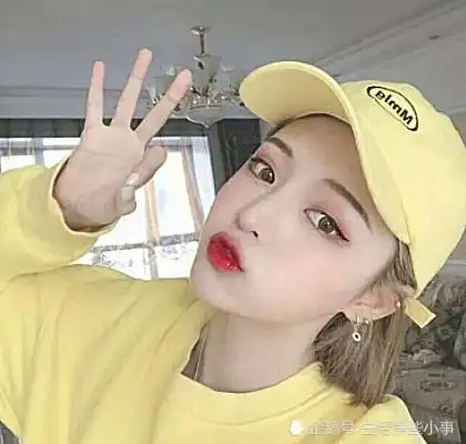 不像网图的女生真人头像