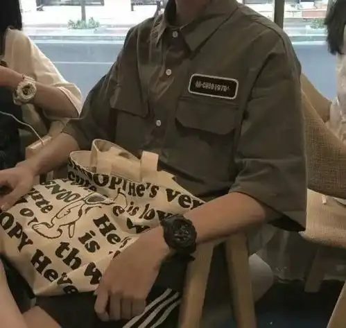 qq头像女霸气侧漏男生