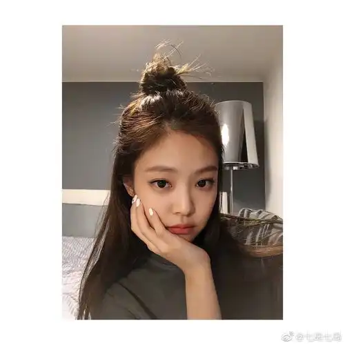 美女做头像的图片高级脸