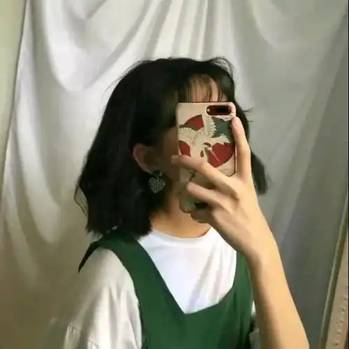 女生头像照片真人露脸睡