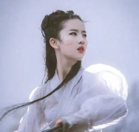 李庚希被吐槽女主脸拉胯,古装女主脸还得看这6位,个个有气场

