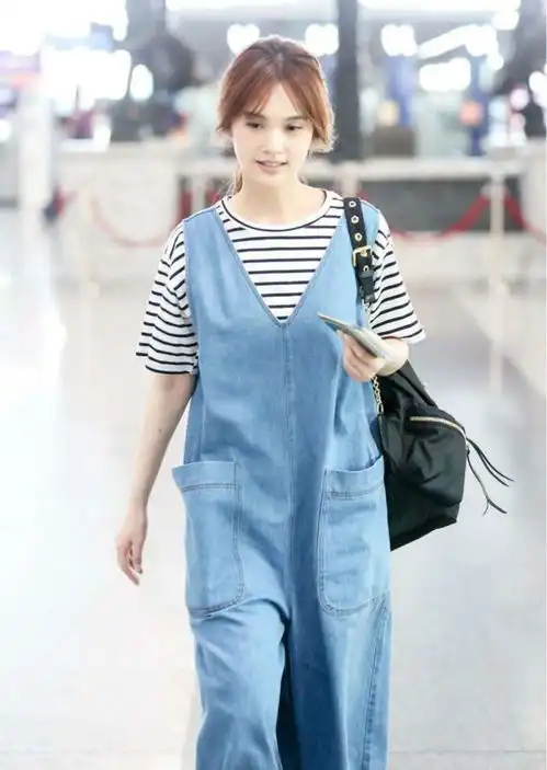 胯大女生穿搭禁忌,这4款裤子再火也别穿,容易被人笑话