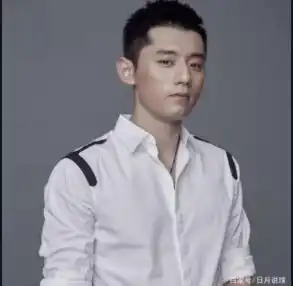 张继科疑有新恋情深夜开豪车送美女回家,女方身材不输景甜