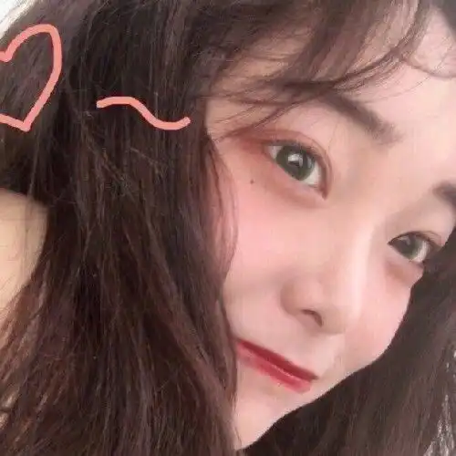女生头像你的头像该换啦
