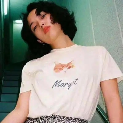 清纯可爱女生头像绝代有佳人,幽居在空谷女生头像qq头像站