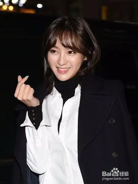 短发清纯头像女生欢乐颂