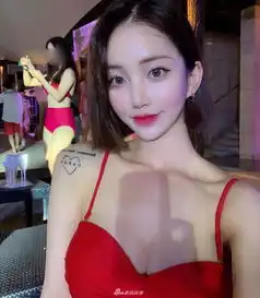 网红美女爱运动身材火辣