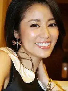 7大秘籍教你如何去除眼袋