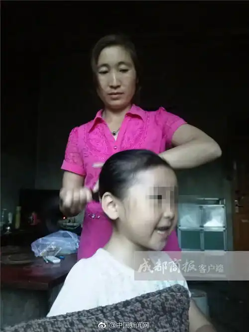 女子离家出走12岁女孩带6岁妹妹千里找妈妈