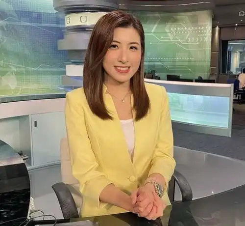 又走一个23岁tvb美女主播宣布离巢,每天深夜工作身体抱恙
