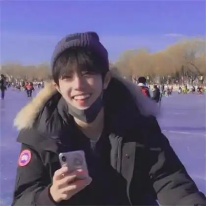 高冷男头像,风情万种走路带风的男生