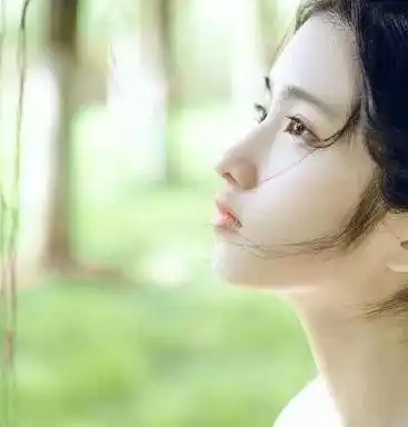 长辈喜欢的女生有4个特征,看着很喜气尤其第3种,让人如沐春风