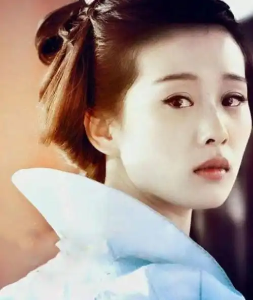 郑爽刘诗诗赵丽颖宣璐杨颖贾静雯唐嫣,女星古装造型谁更温柔甜美