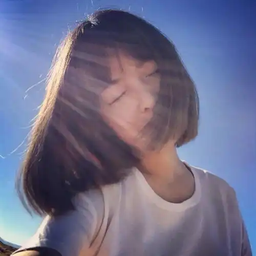 头像剪成短发,做回酷girl