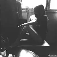 快手美女头像图片黑白微信头像图片大全