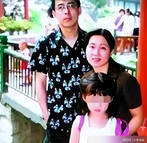 婚内包养女学生,让中国给全世界道歉,被央视开除的阿丘,现如何