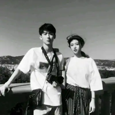 黑白真人头像高清女无头