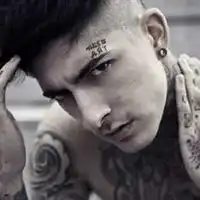 qq侧面头像女生头像纹身