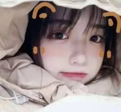 女生脸上这3处凸起,是标准桃花脸,怪不得颜值爆表