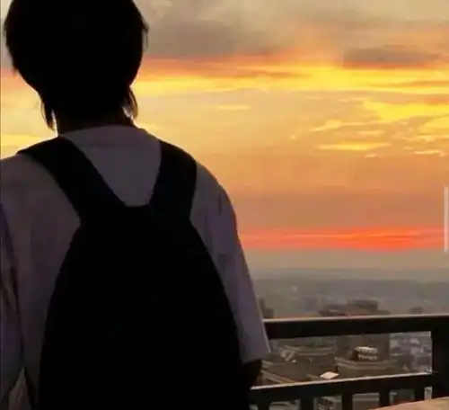 女生真人好看头像不露脸