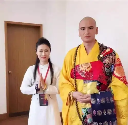 最帅和尚走红网络2006年辞掉公务员工作,跑到寺院出家,为啥