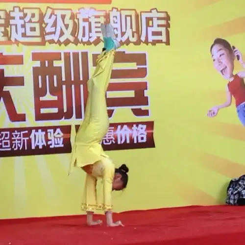 求13岁女孩子的照片漂亮一点的必须是一个人多发几张不要难看的谢谢