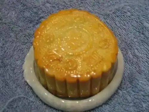 微信女头像招财吉祥带来