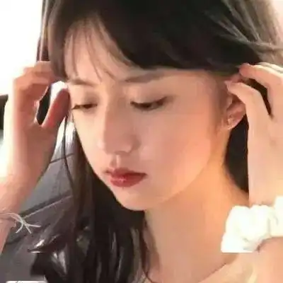 女生头像丨不轻松熊