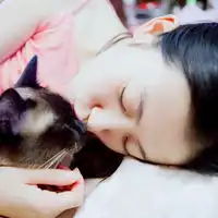 忧伤与快乐并存qq女生头像成长之痛,一直伴随涅盘重生的惊喜