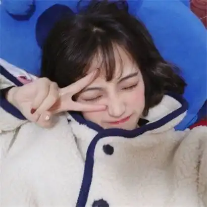 好看女生头像阳光可爱,最喜欢剪刀手的美女