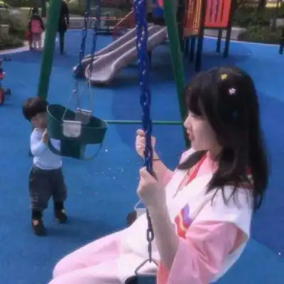 冉草莓味的小仙女卡通动漫头像我要个性网