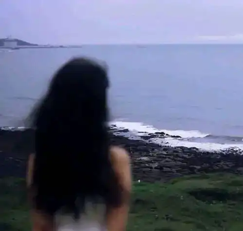 头像没有人回来是为了再爱你