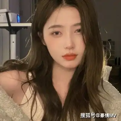 高颜值女生头像真人2021高清好看的长发女生头像图片
