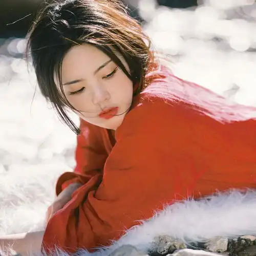 红色仙气女头像