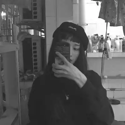 最伤感扎心的头像女生伤