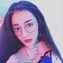 2017又出新妆柔雾唇,女星们都争着涂了