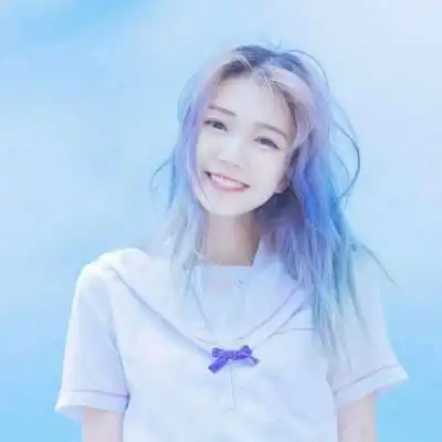 女生头像阳光干净正面大