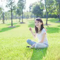 小女孩户外头像中国微信头像图片大全