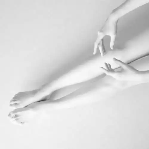 女佛头像女摄影师