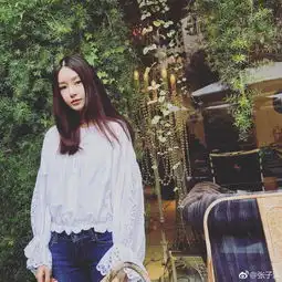 组图张子萱产后苗条似少女穿超短裤大秀美腿