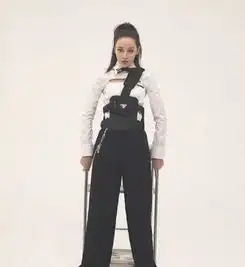 暗黑酷炫女生头像迪丽热