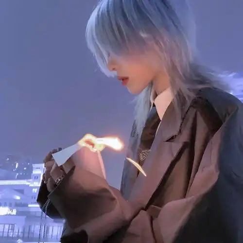 个性头像女生气质高冷女头像