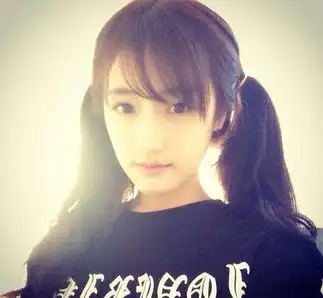 最美校服女生大赛17岁高中生夺冠走红