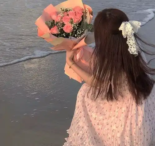 真人女生头像自是年少,韶华倾负