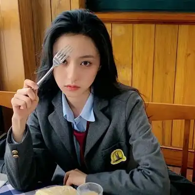 2023最新学院风女生头像