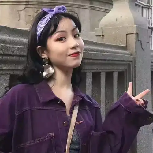 她只是想要一个拥抱可是你总是在讲道理