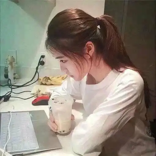 女生头像带花真人女孩13