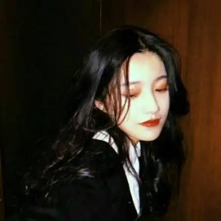 复古港风女生头像,渣男不配只适合暖男使用的